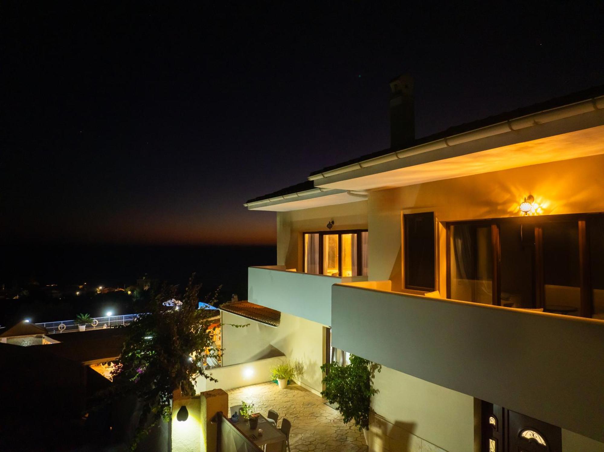 Sea View Villa Paramonas Paramonas  Екстер'єр фото
